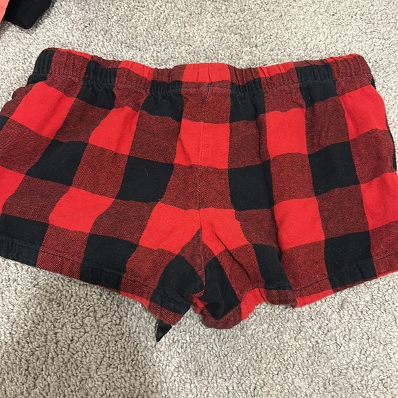 Buffalo Plaid Pajama Shorts - Picture 6 of 6